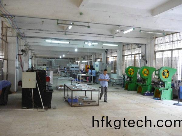 鈑(ban)金(jin)車(che)間